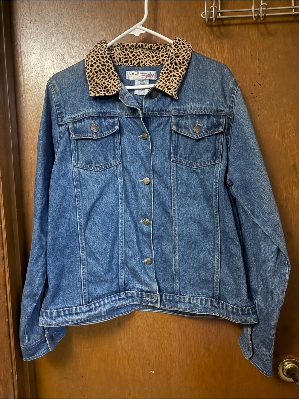 Tower Hill Women's Blue Denim Jacket with Leopard Collar